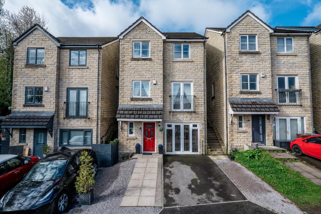 High Bank Crescent-8.jpg