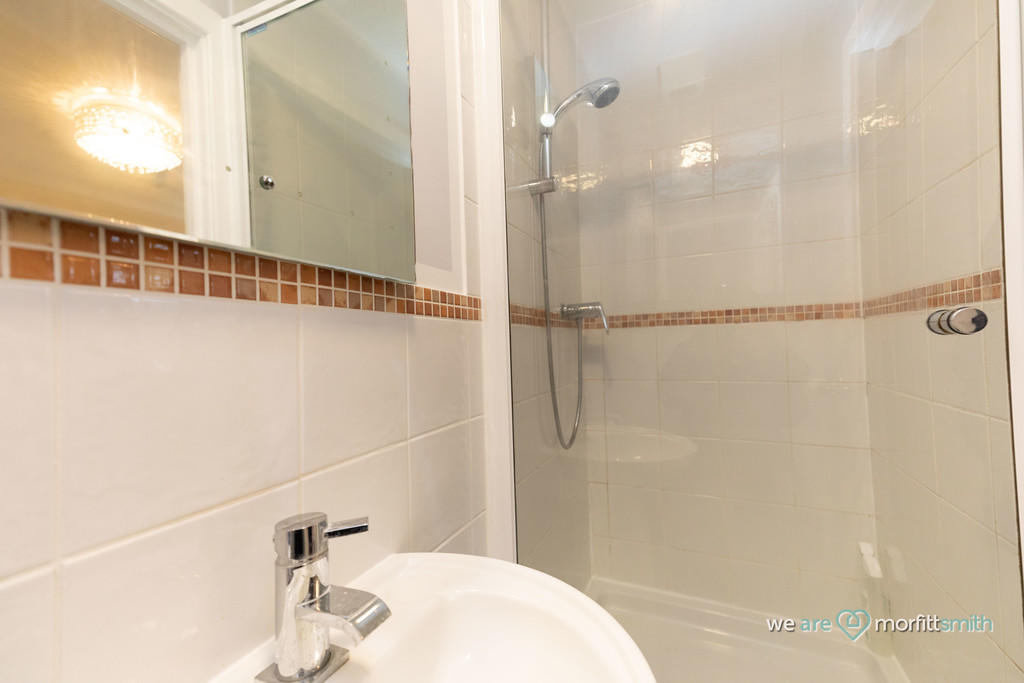 Bedroom 1 Ensuite...
