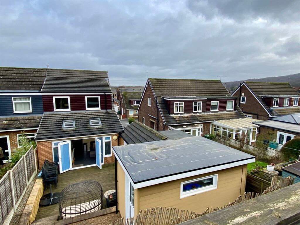 wheatley drive 22 rear.jpg