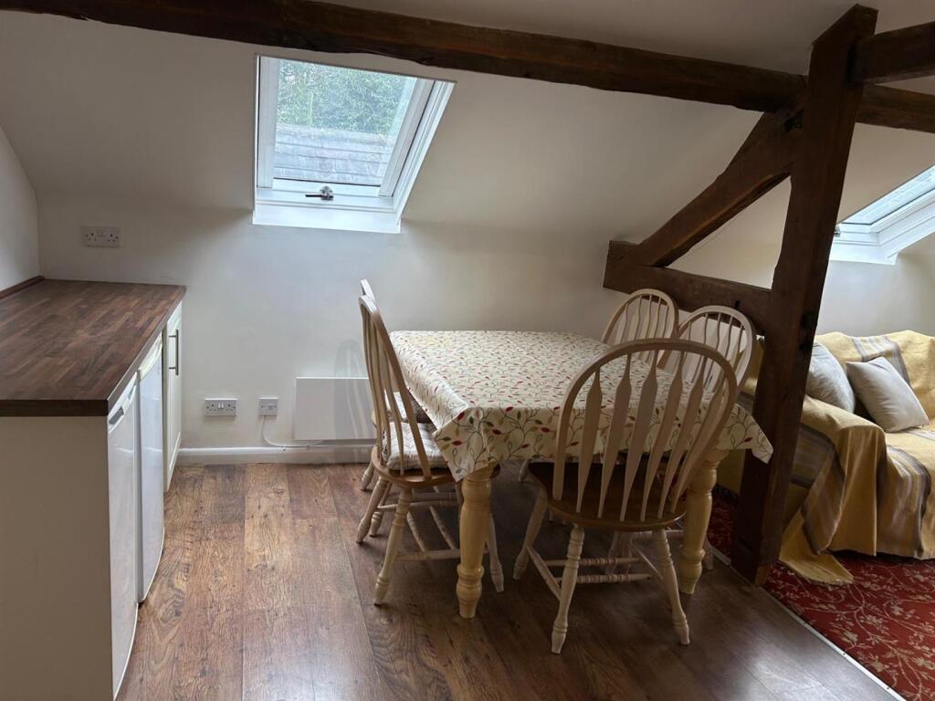 Stable Flat Yelvertoft (8).jpg