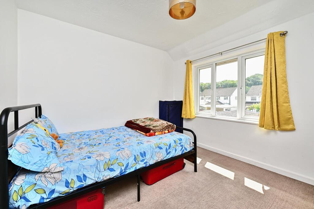 149 Foxhays Rd (6).jpg