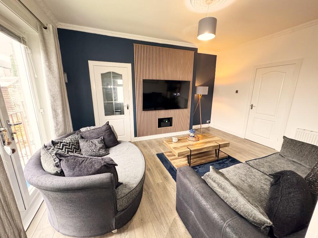 Lounge 3