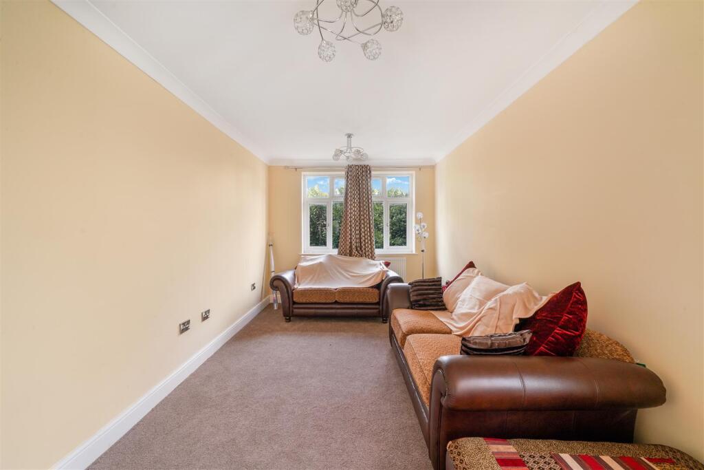 35 Oldborough Road - F76OCn3RAj38QtzTacDW.jpg