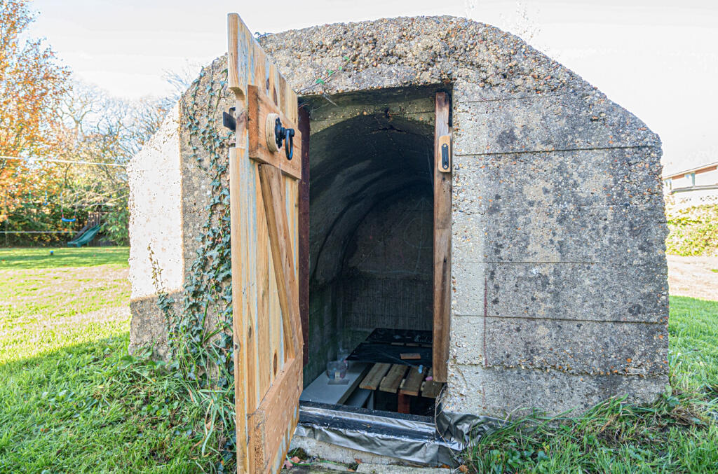 1381362-44-691b12...