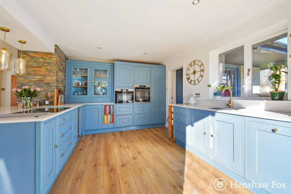 sketch_Ph23_5699784 - Copy.jpg