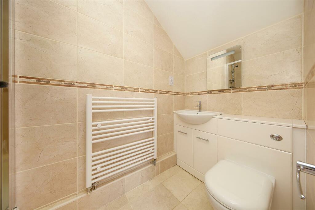 Ensuite.jpg