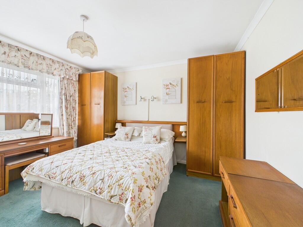 CAM02089G0-PR0458...