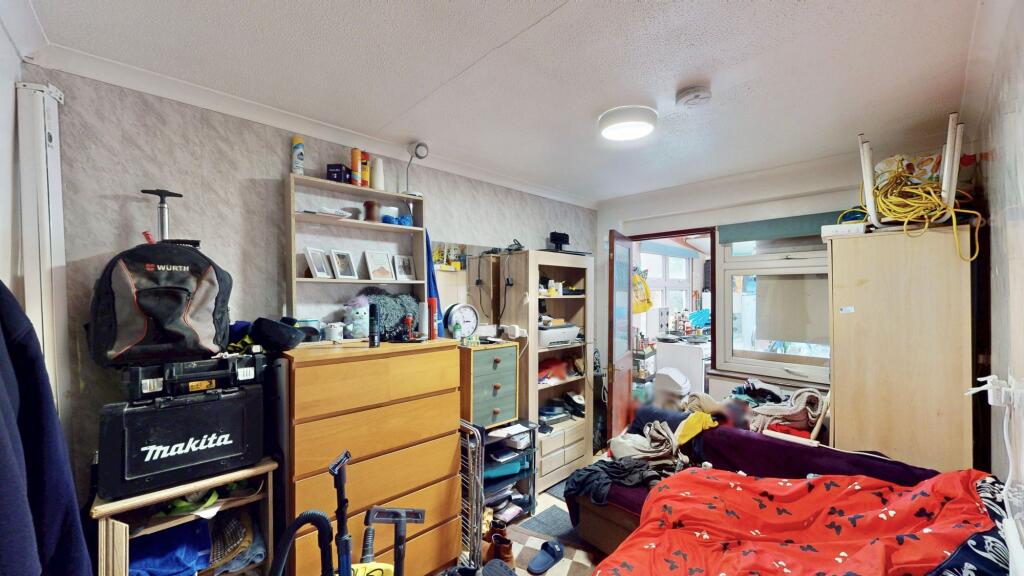 Annex Sleeping/Living Area