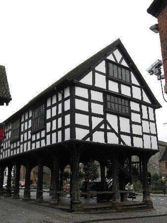 Ledbury Market Hall.jpg