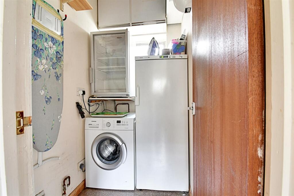Utility Room.jpg