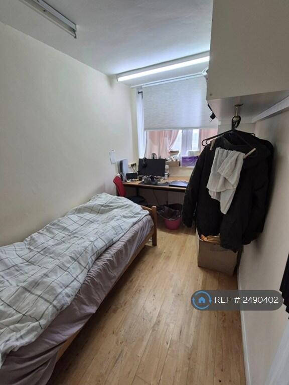 Single Bedroom