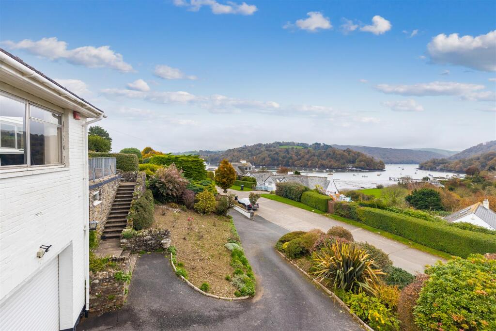 A05 - Pennymead Riverside Road Dittisham - 241106.