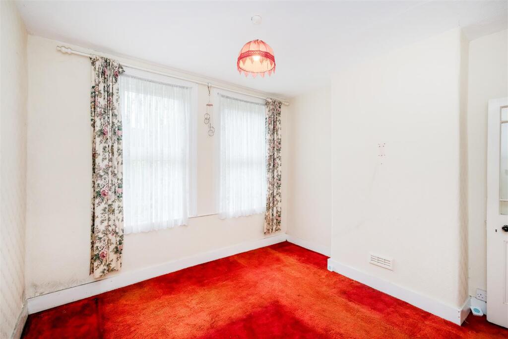 57 Blyth Road-15.jpg