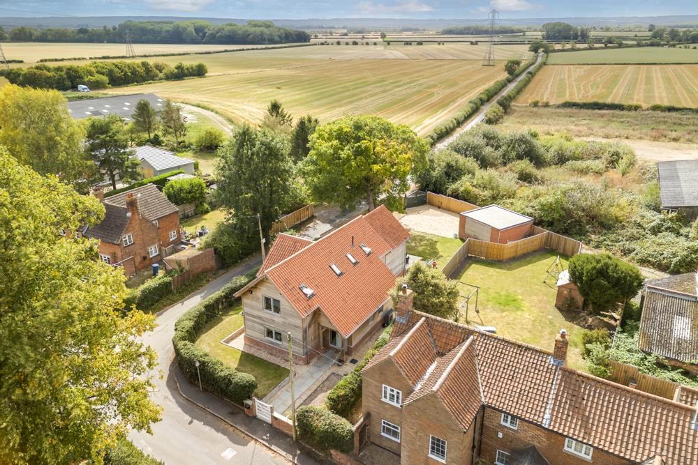 Oak Tree House WEB PH-2.jpg