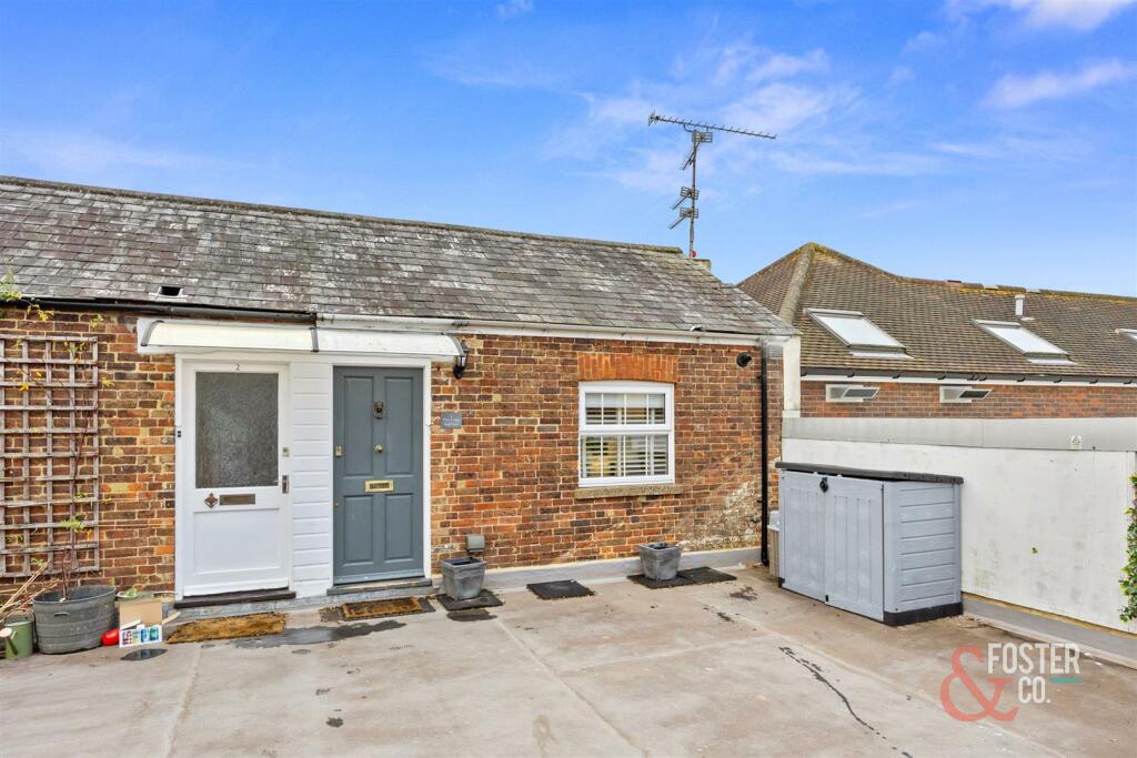 Elm Lodge, 1_011.jpg