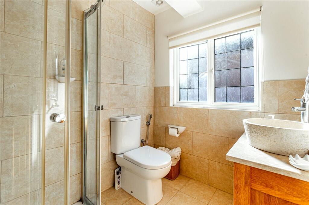 Ensuite