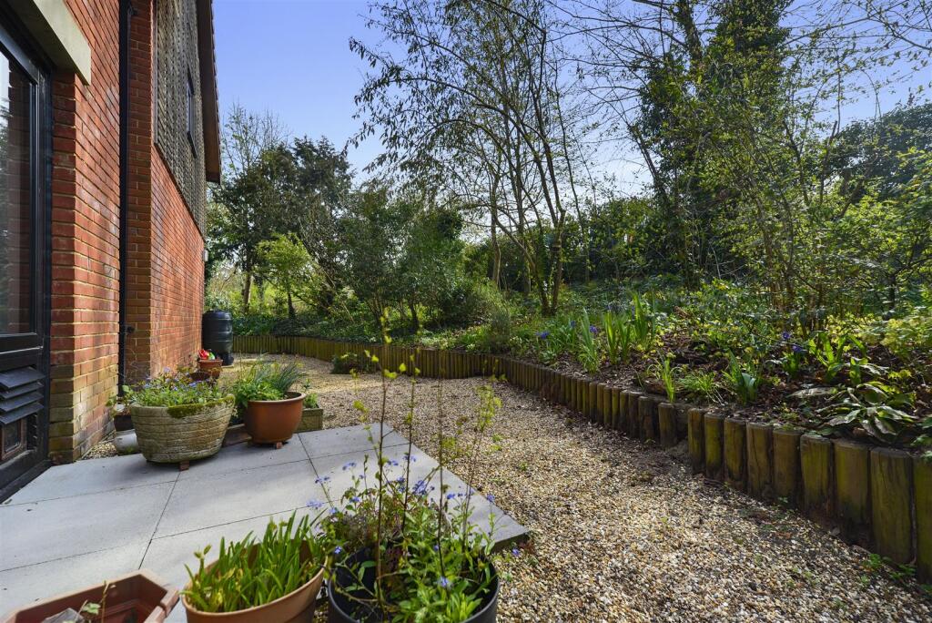 d4f4774f-57a4-4a31-8de8-14e99fb56521BHMCS - 53 Cla