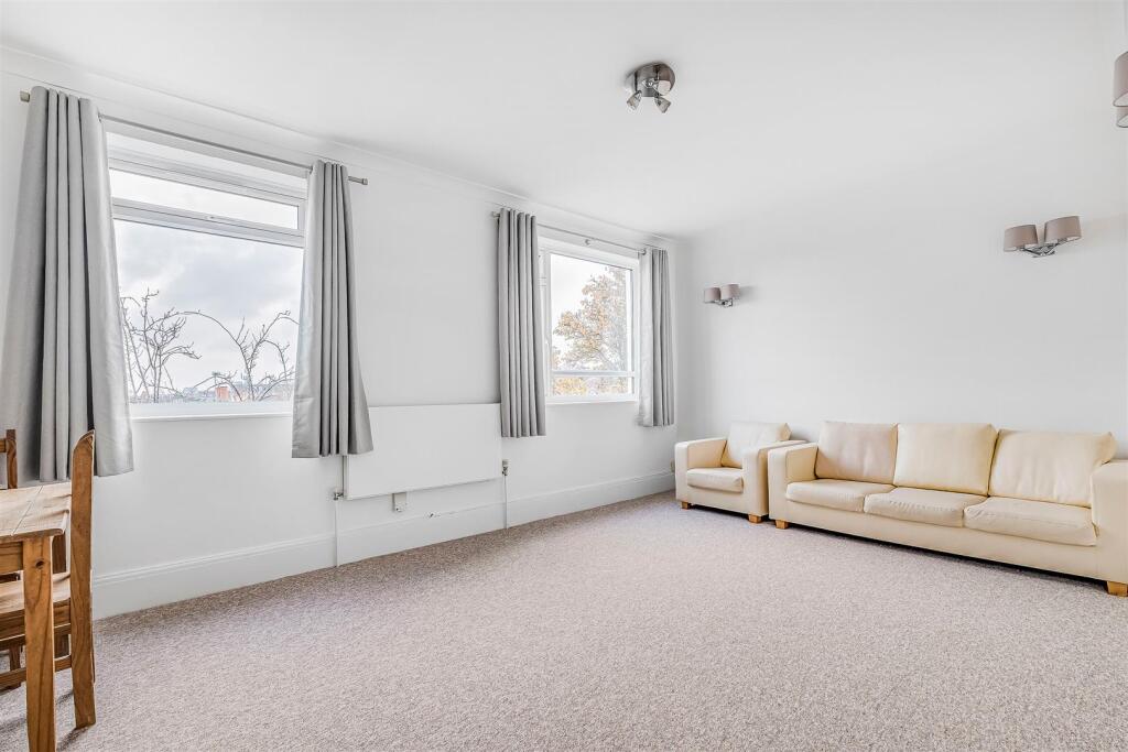 Sheen Lane, East Sheen, SW14