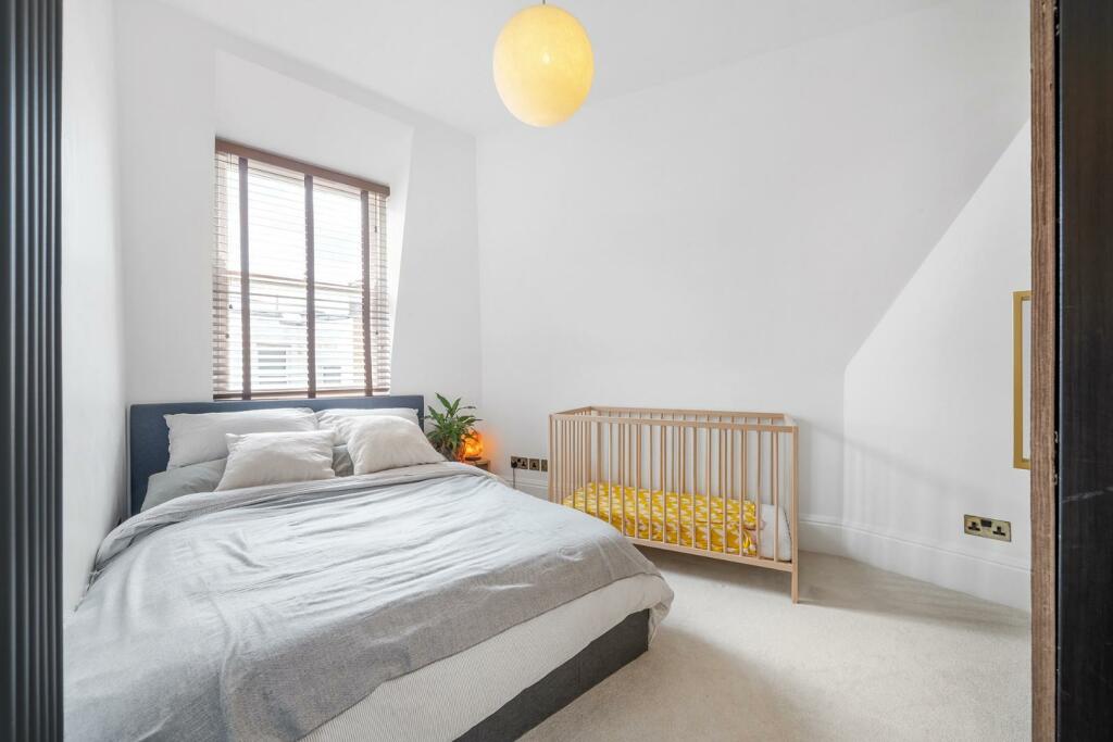 Bedroom 3.jpg