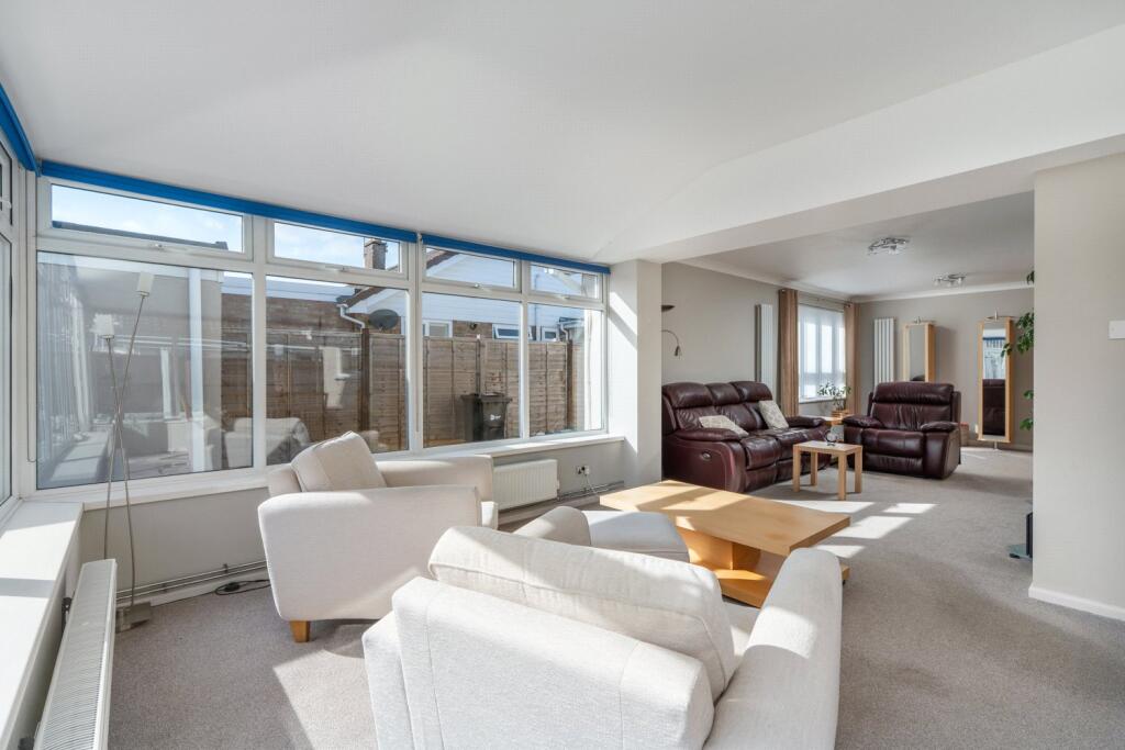 Dining/Sitting Room