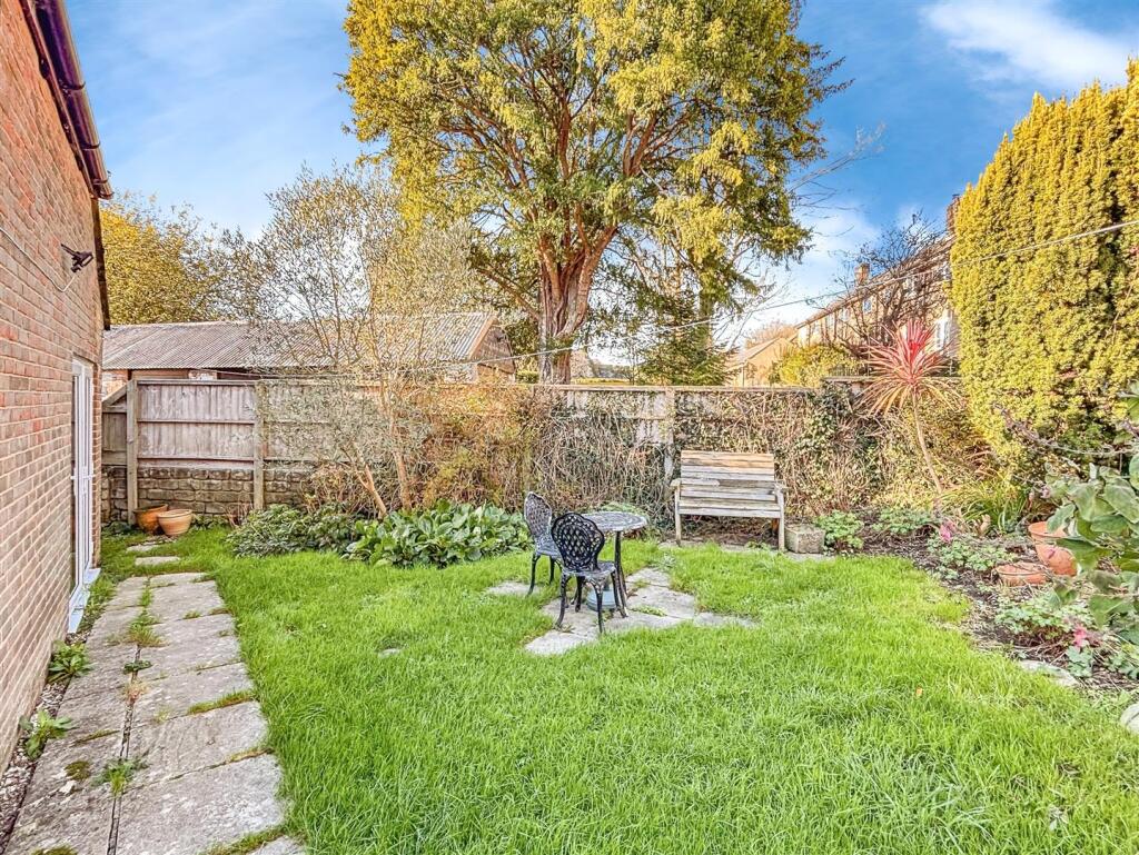 Garden (1).jpg