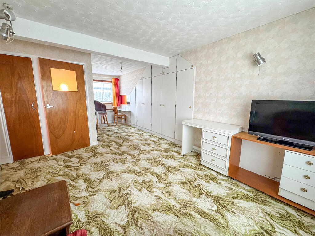 bed1 image2