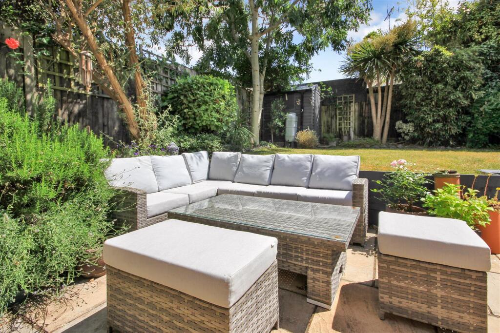 Seating Area.JPG