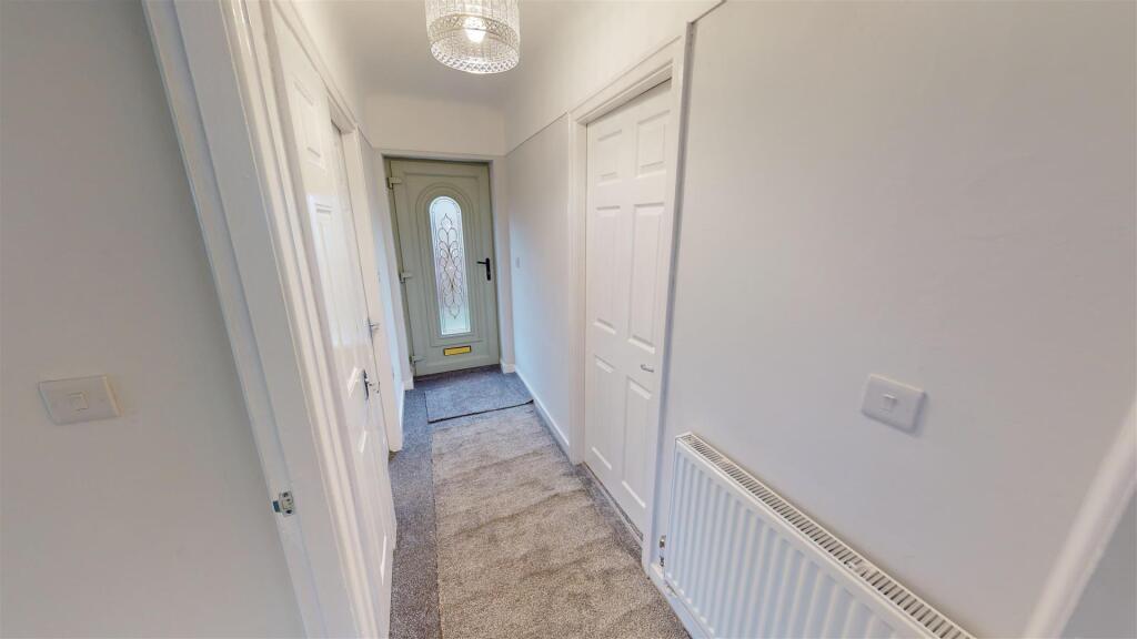 Oak Tree Road Hallway