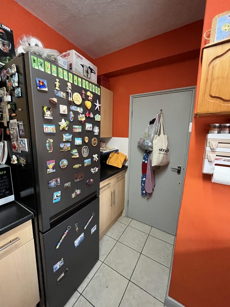 Baf8fdbe201d421cf7f4838a8df60d6df6f0ff2b_thmb_lg