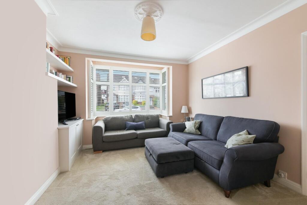 ELMSTEAD GARDENS (11).jpg