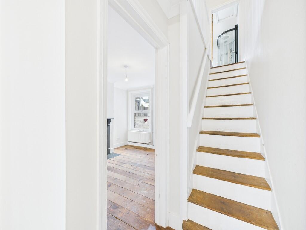 CAM04018G0-PR0292...