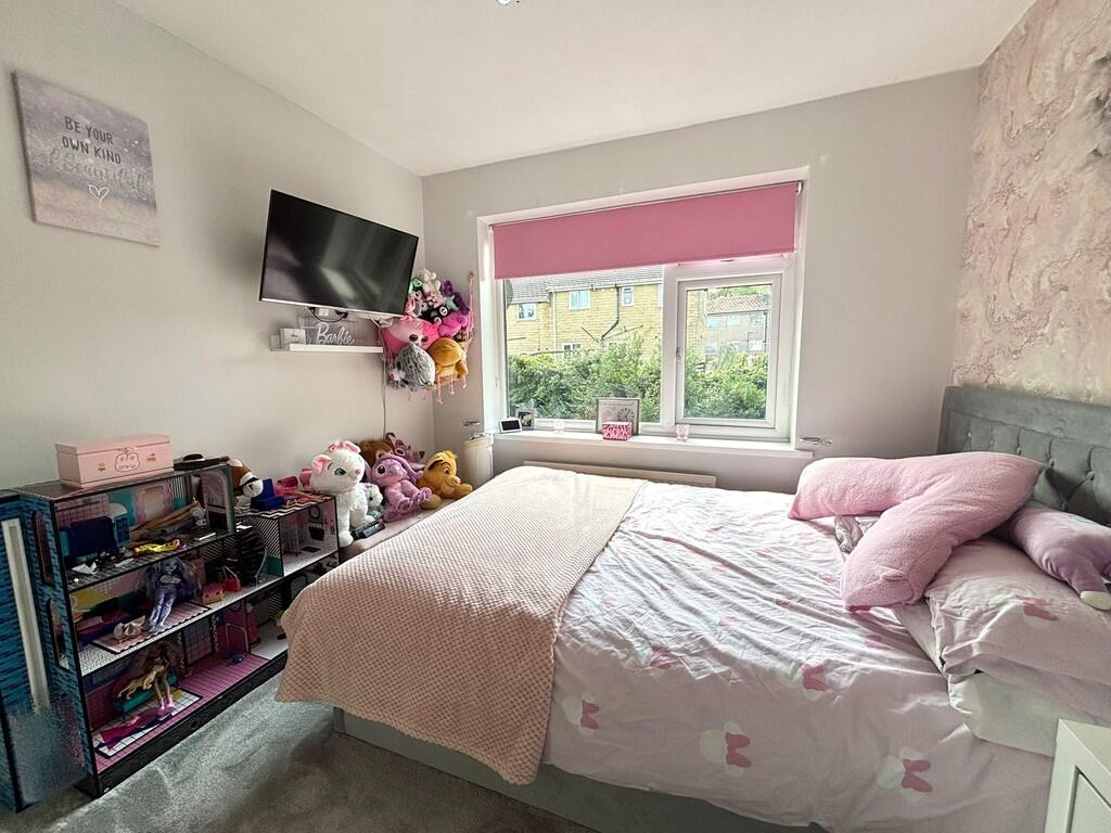 bedroom 2.