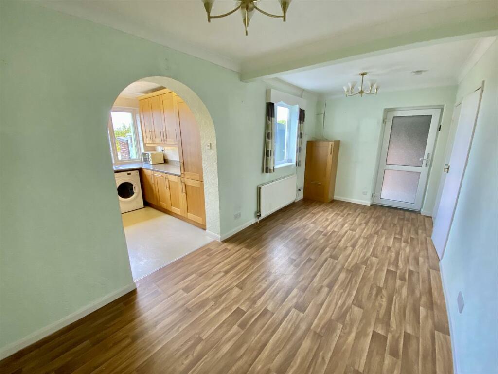 Bramleys Estate Agents - Slipper Lane - Mirfield (