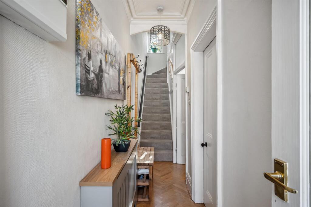 Entrance Hallway and stairs.jpg