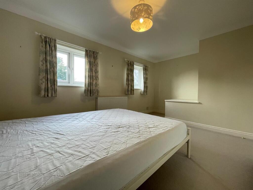 PHOTO-2024-10-18-11-38-02 (4).jpg