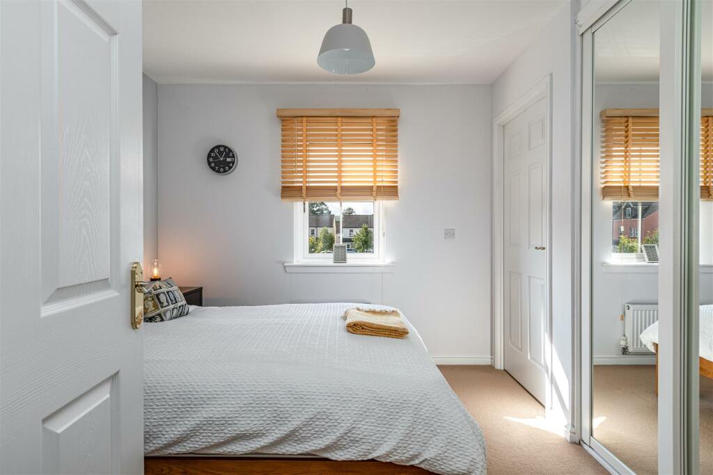 10 Queen Elizabetb Square Galashiels 34.JPG