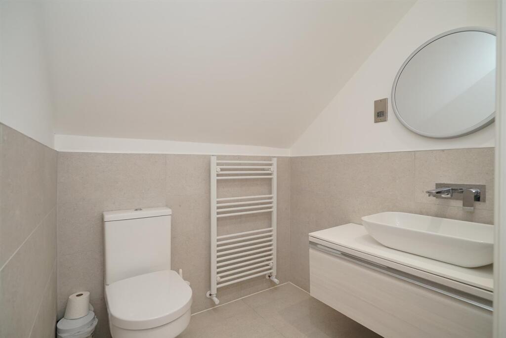Ensuite