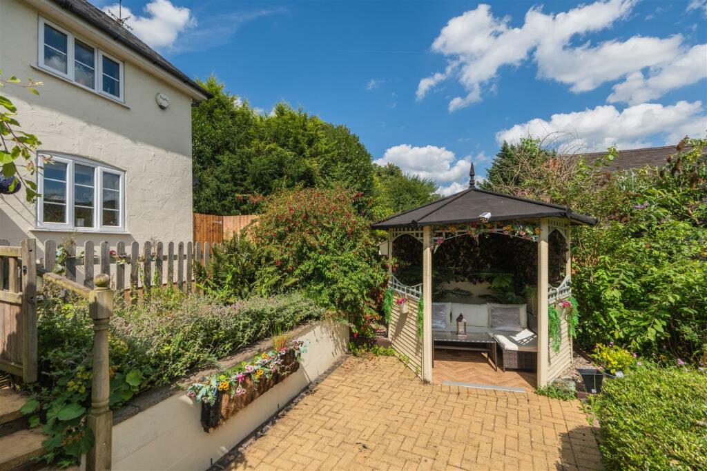 8 Runcorn Road-027.jpg