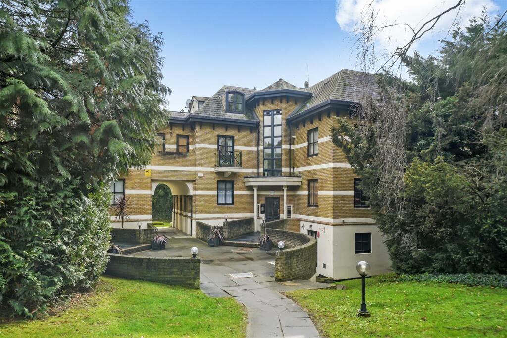 Flat 1, Highlawn Hall - MkT7Mkc6bpEoWzdC4GHd.jpg