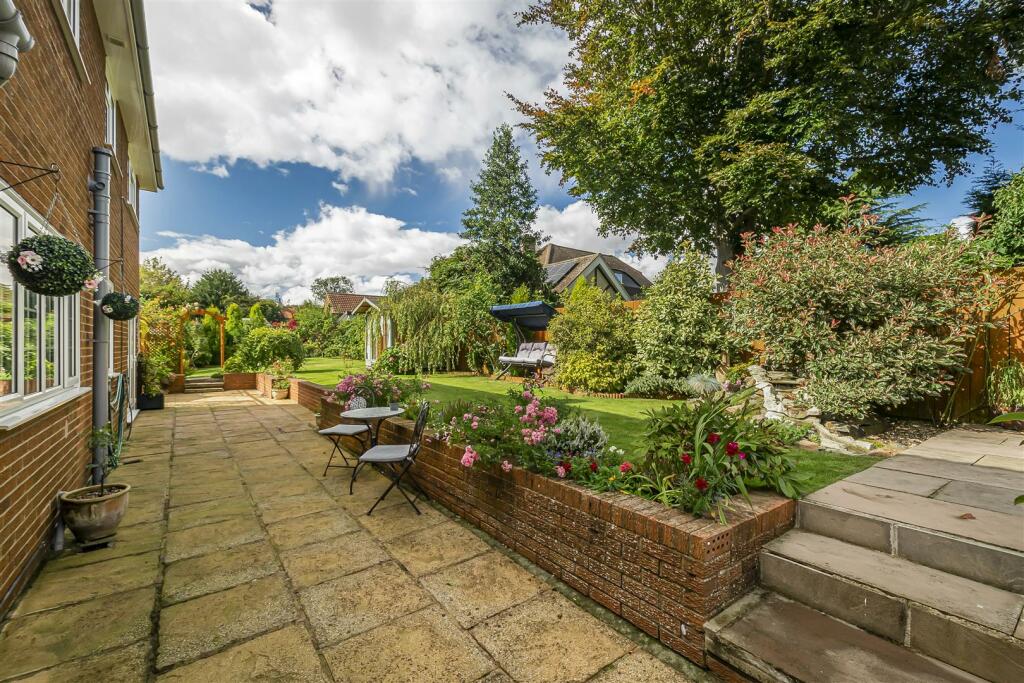 GARDEN