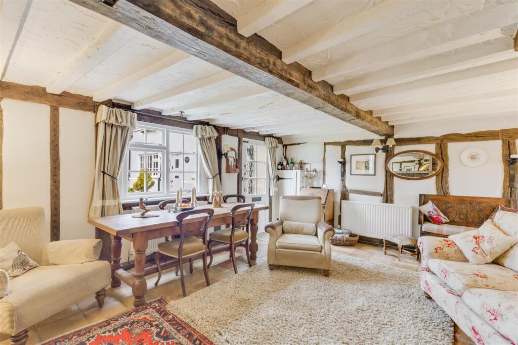 Thorncote Road 4-17.jpg