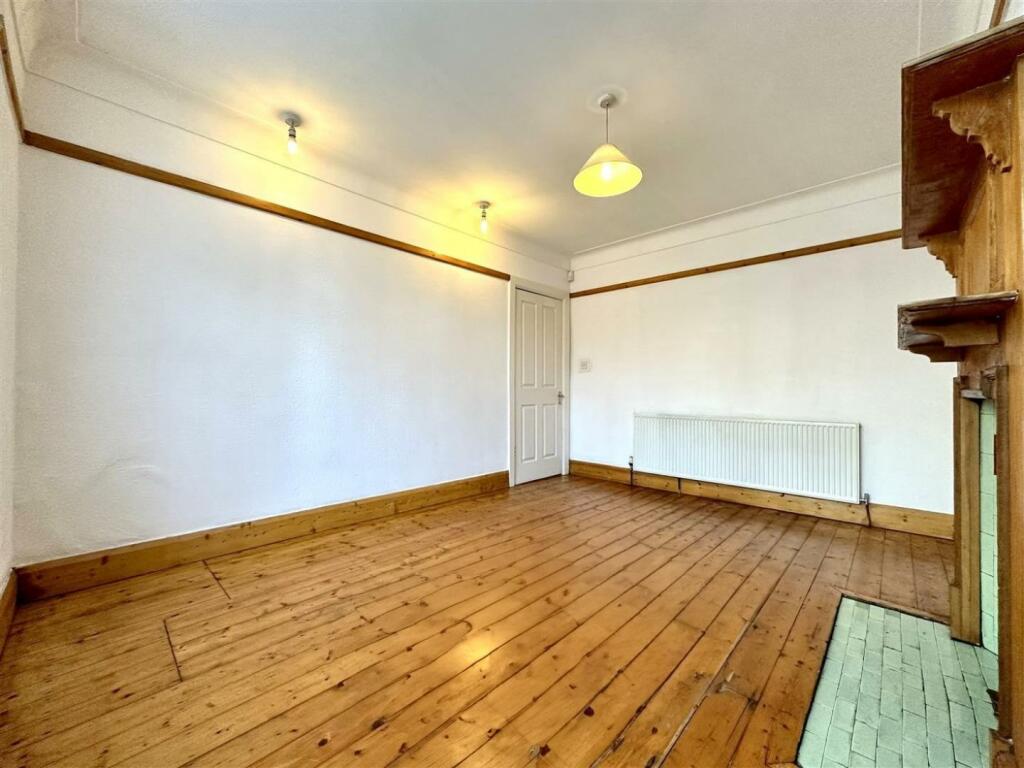 Dining Room Aspect 3