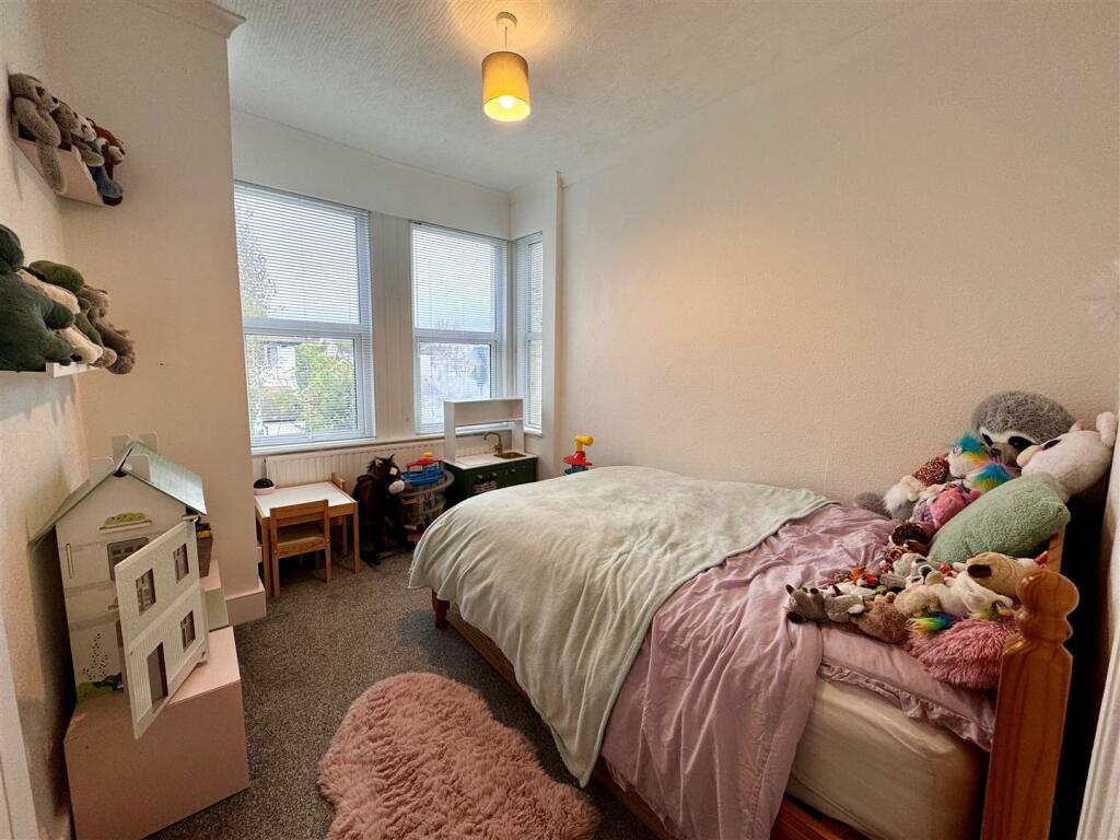 Bedroom2.jpg