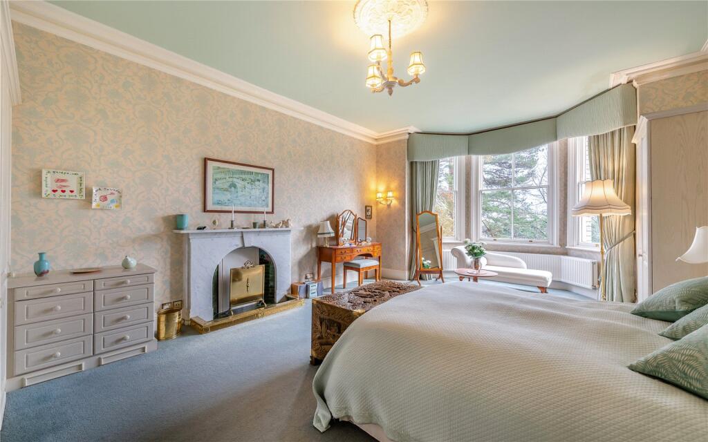 Principal Bedroom