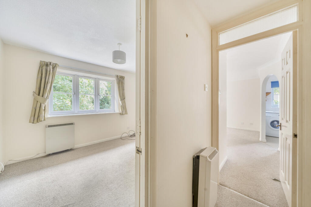 1319945-11-68653b...