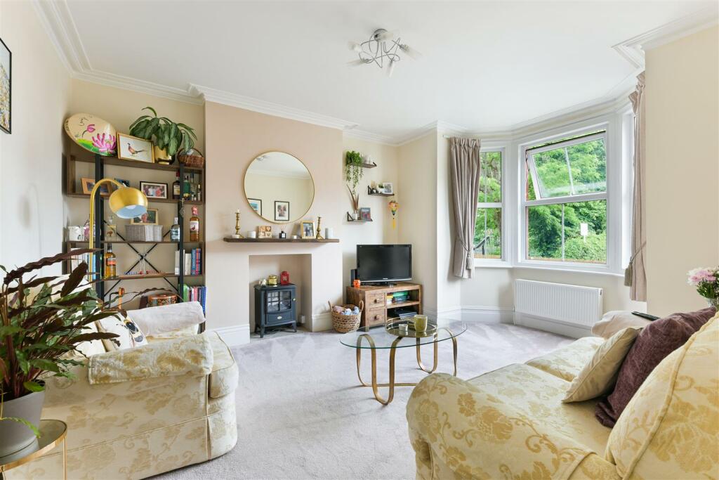 LADBROKE ROAD, 19- (7).jpg