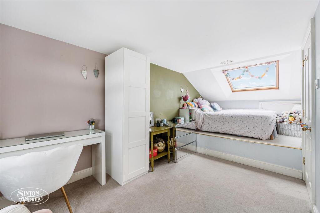 81 Balfour Road-16.jpg