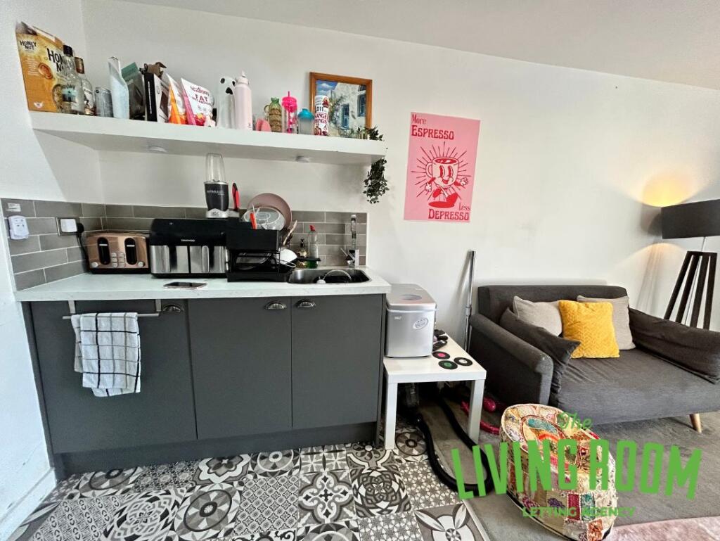 Kitchen 2