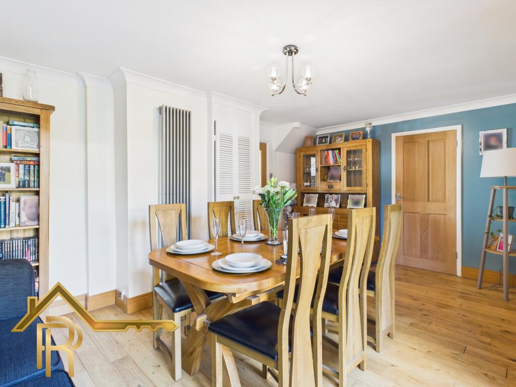 CAM03016G0-PR0046-STILL008