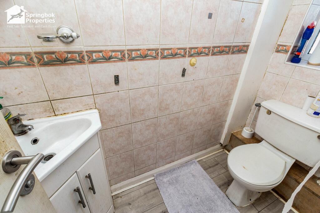 IMAGE 10